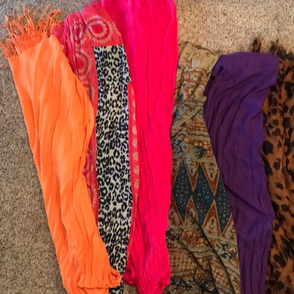 Scarf bundle - Picture 4 of 5